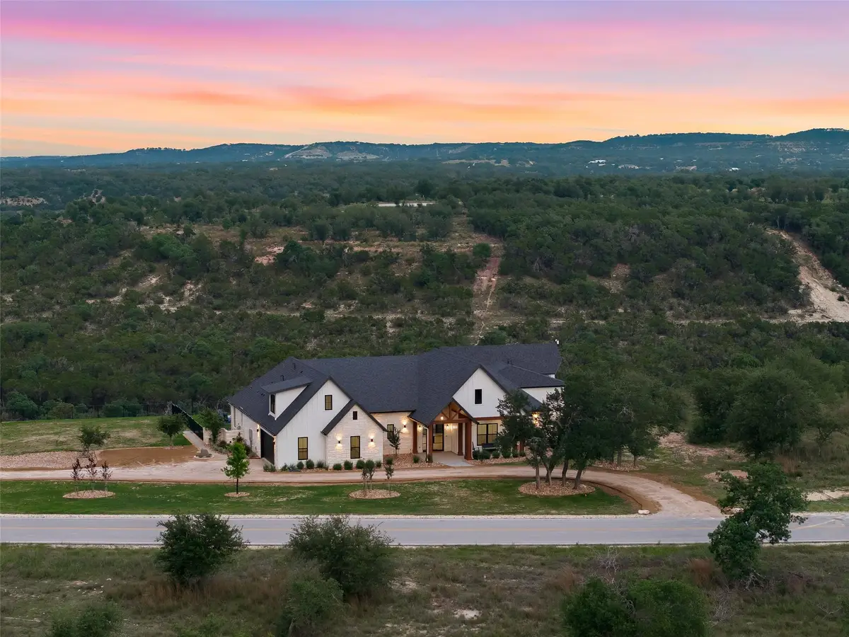 598 Lookout Mountain Rd, Johnson City, TX 78636 - #1