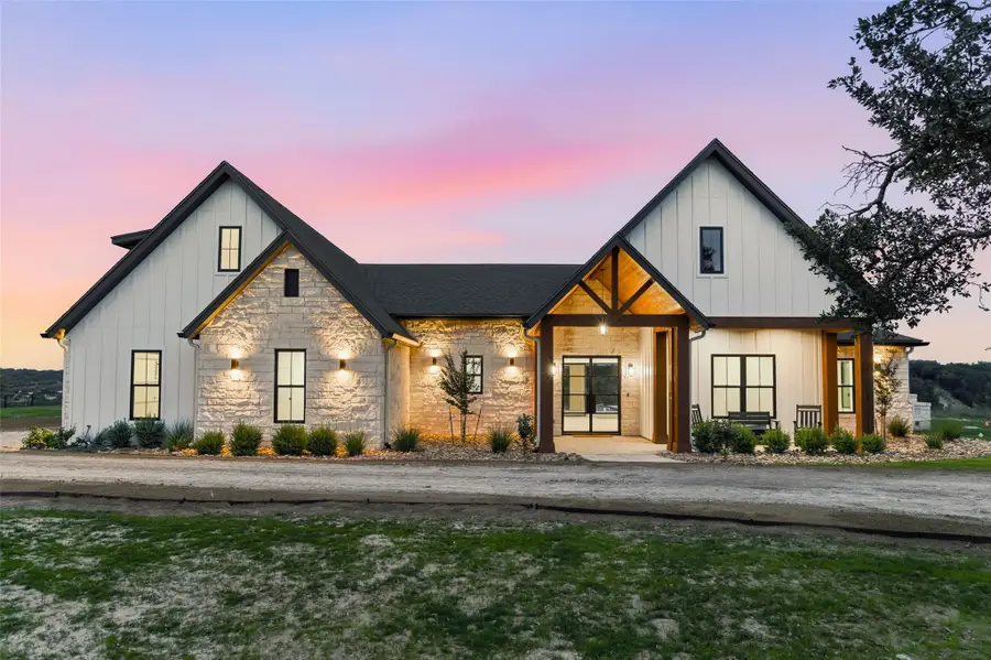 598 Lookout Mountain Rd, Johnson City, TX 78636 - #2