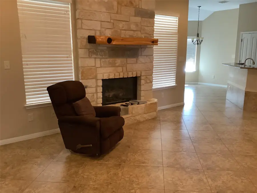 110 Crazy Cross Rd, Wimberley, TX 78676 - #2