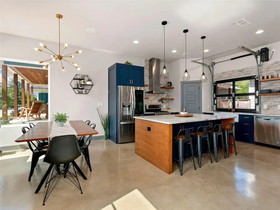 1136 Hauptstrasse, New Braunfels, TX 78130 - #3