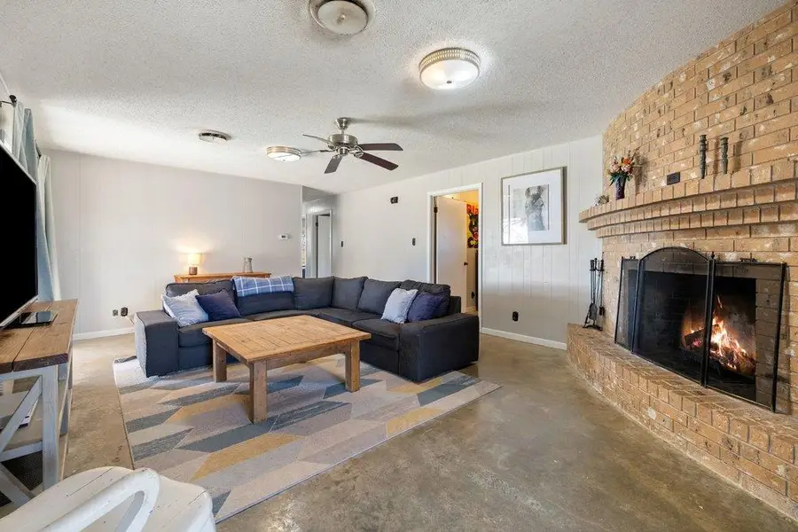 950 S Fm 486, Thorndale, TX 76577 - #3