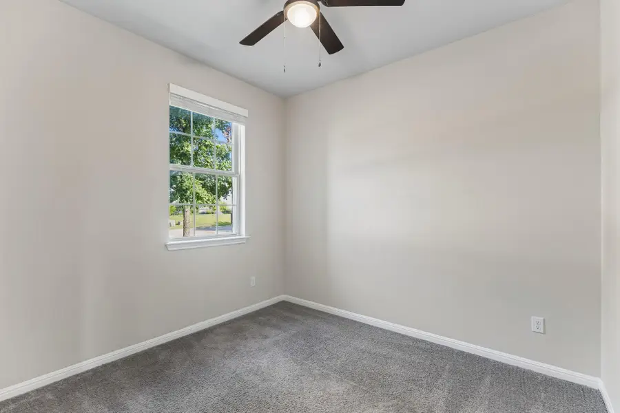 900 Myrna Bnd, Leander, TX 78641 - #3