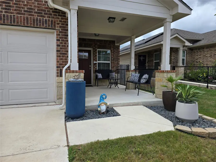 212 Yoakum St, Leander, TX 78641 - #3