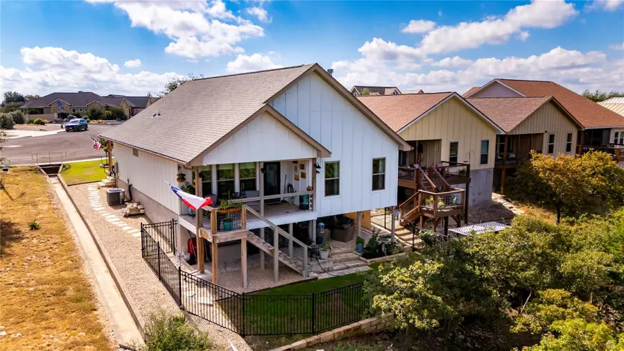 1057 Roanoke Ln, Kerrville, TX 78028 - #3