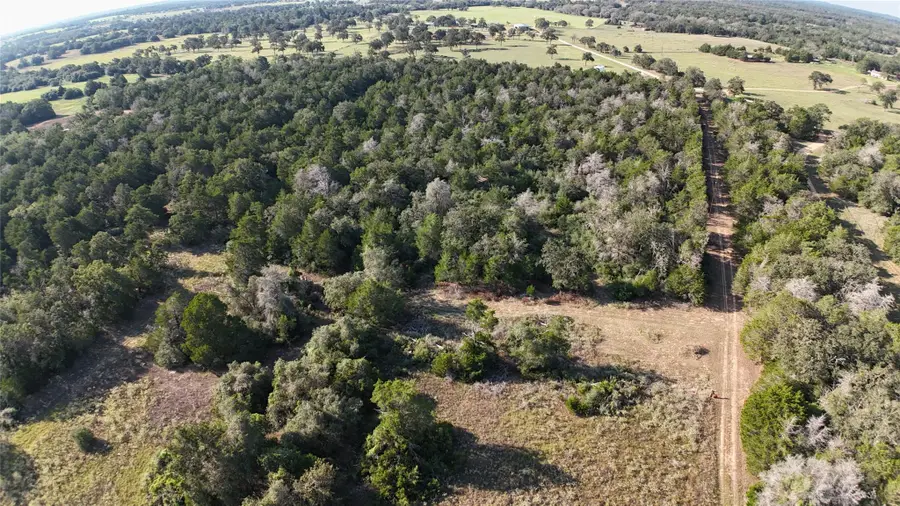 000 Charles Burnes Ln, Rosanky, TX 78953 - #2