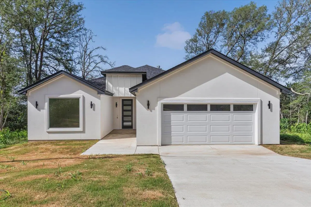 248 Kaukonahua Ln, Bastrop, TX 78602 - #1