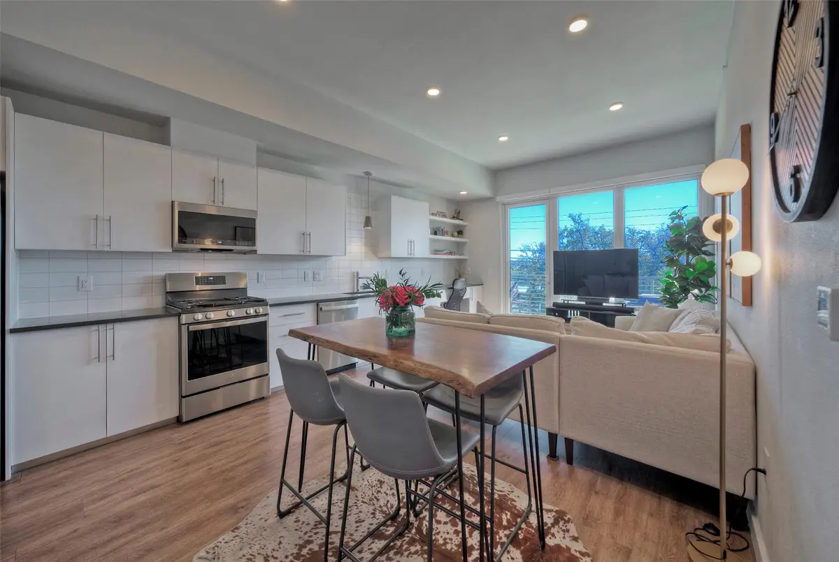 4004 Banister Ln #207, Austin, TX 78704 - Image #1