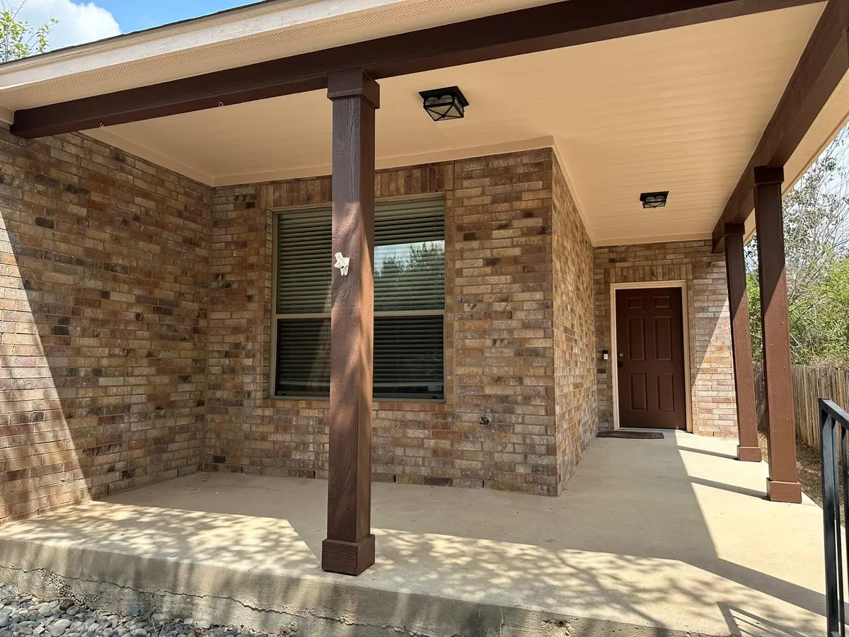 4507 Peach Grove Rd, Austin, TX 78744 - #1