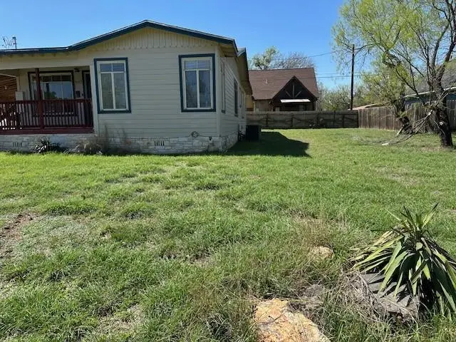 802 Magnolia Ln, Cottonwood Shores, TX 78657 - #3