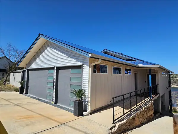 1239 Lake Shore Dr, Spicewood, TX 78669