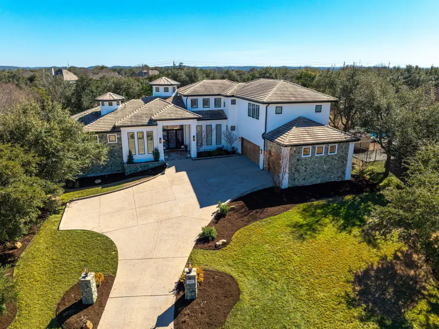 109 Dawn River Cv, Austin, TX 78732 - Image #2