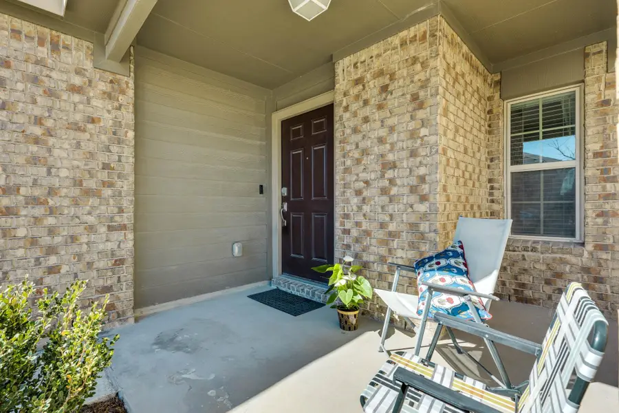 557 Greatest Gift Way, Jarrell, TX 76537 - Image #3