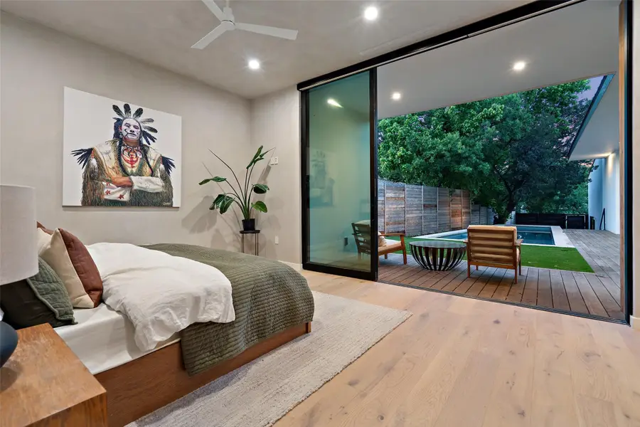 910 W Johanna St, Austin, TX 78704 - #3