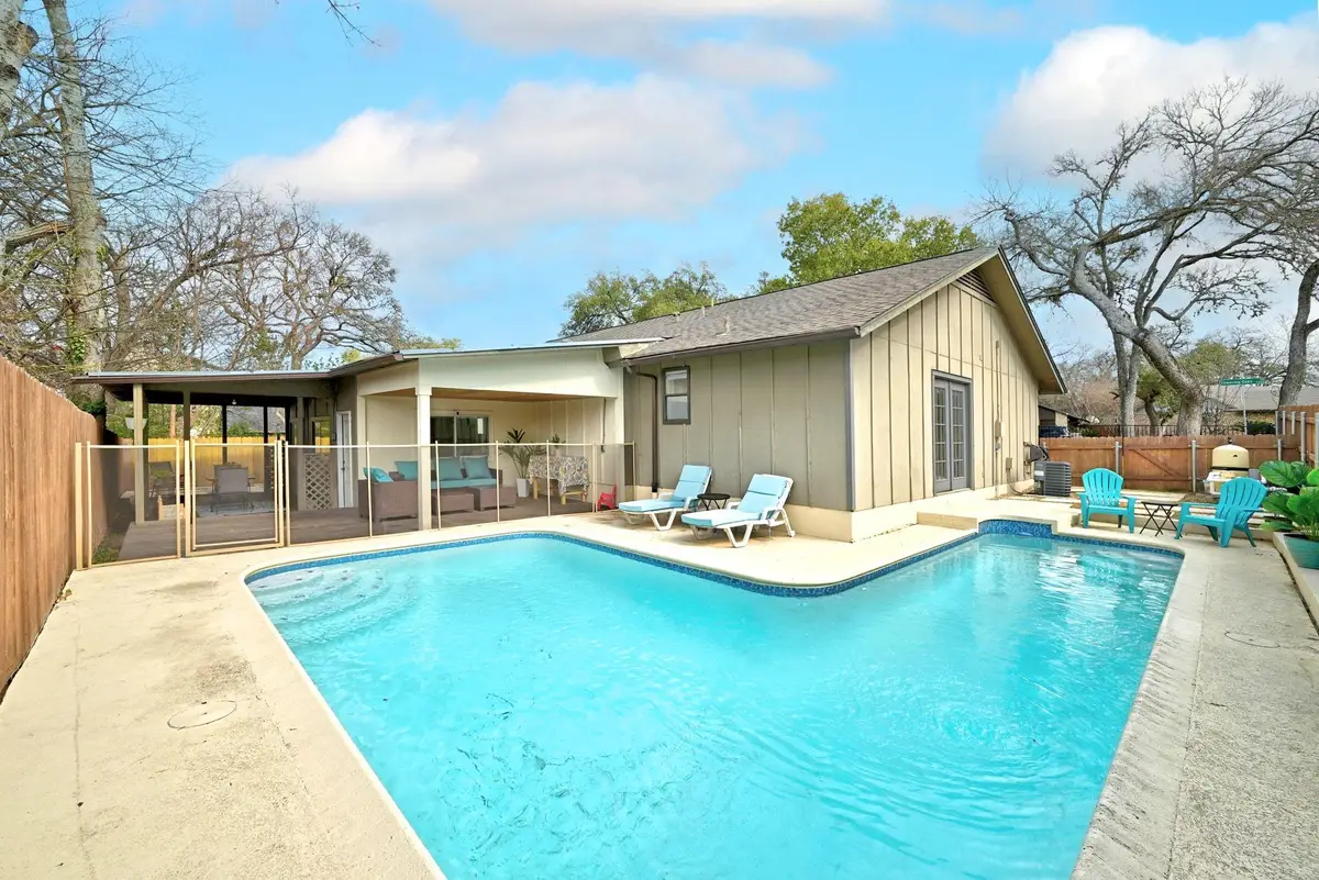 7210 Towering Oaks Dr, Austin, TX 78745 - #1