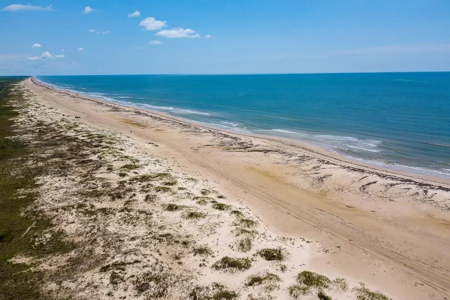 119 Beach Front Dr, Matagorda, TX 77457 - #3