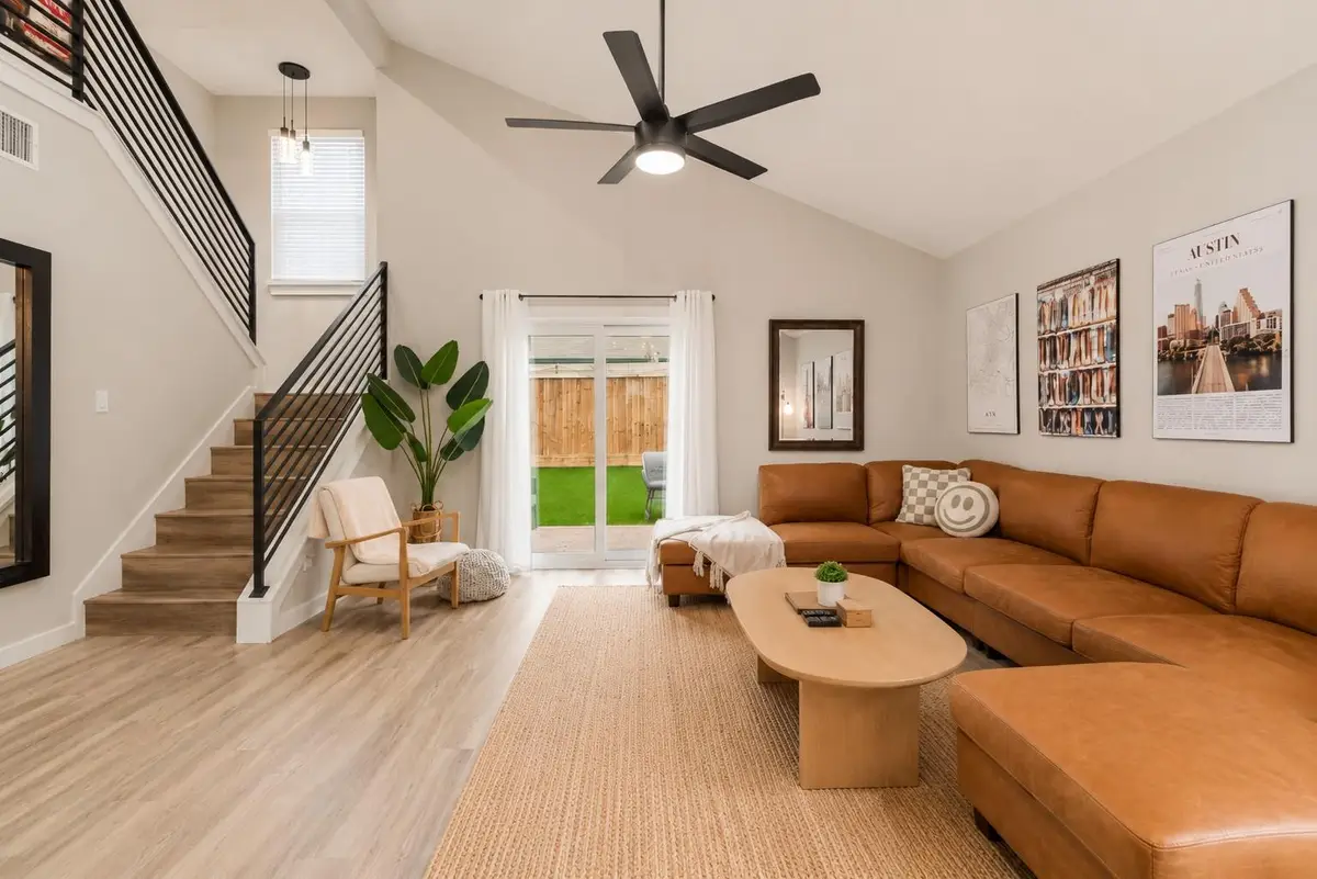 5405 Meadow Crst, Austin, TX 78744 - #1
