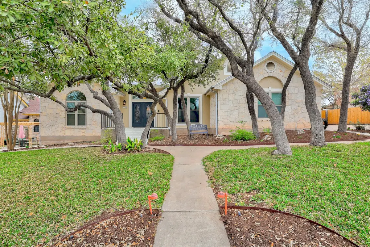 108 S Ridge Cir, Georgetown, TX 78628 - #1