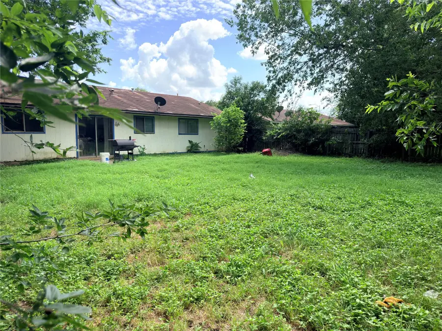 2512 E Stassney Ln, Austin, TX 78744 - #2