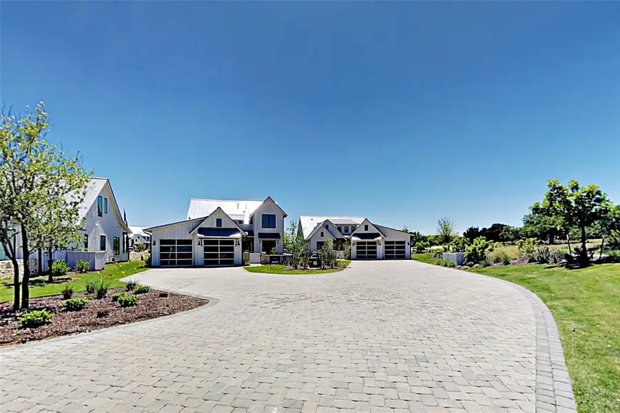 19517 Flying J Blvd #6, Spicewood, TX 78669 - Image #2