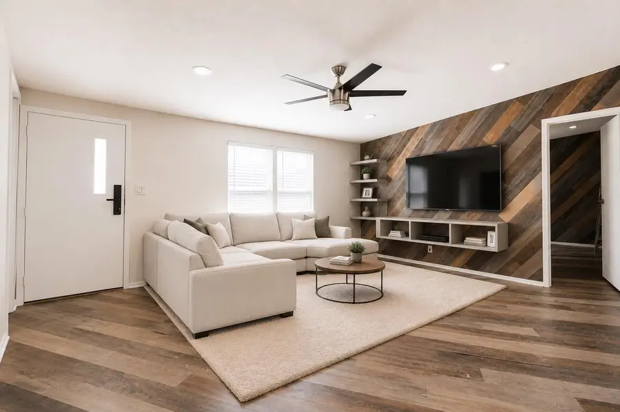 126 Esperanza Dr, Bastrop, TX 78602 - #3