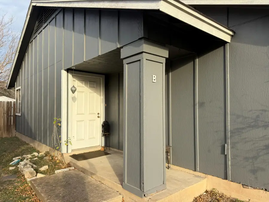 1404 W Braker Ln, Austin, TX 78758 - Image #3