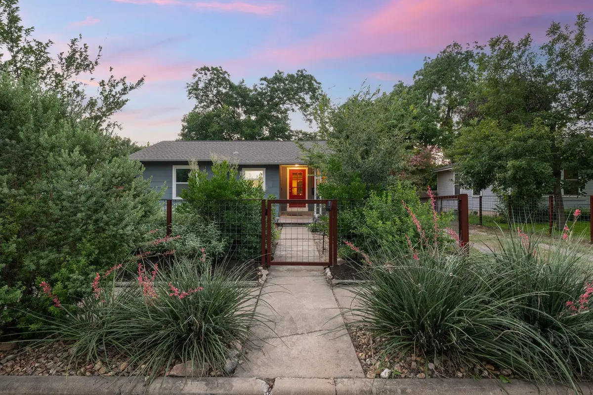 5802 Chesterfield Ave, Austin, TX 78752 - #1