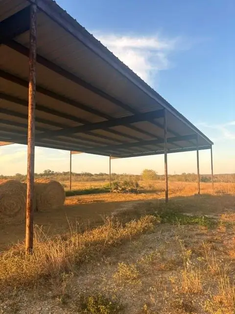 405 Molasses Rd, Dale, TX 78616 - #3