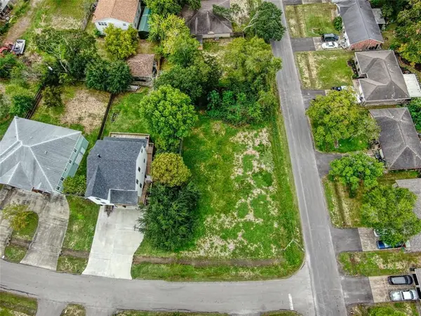 2213 Rimrock Dr, League City, TX 77565