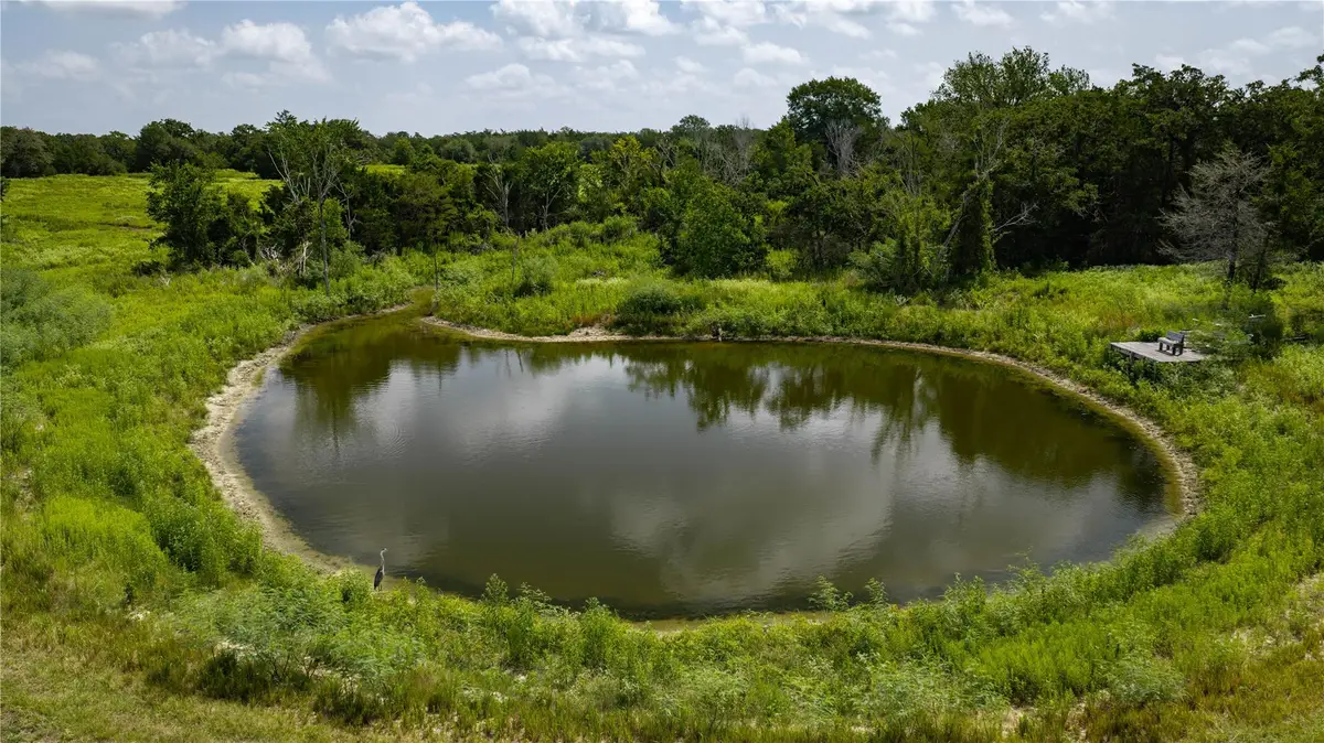 7221 W Old Lockhart Rd, Muldoon, TX 78949 - #1