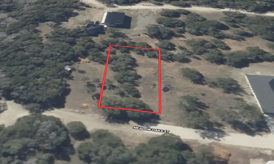 28 Meadow Oaks Ct, Wimberley, TX 78676 - Image #2