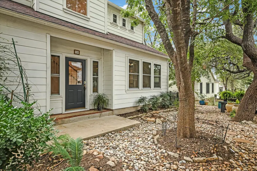 1011 Brodie St #28, Austin, TX 78704 - #2
