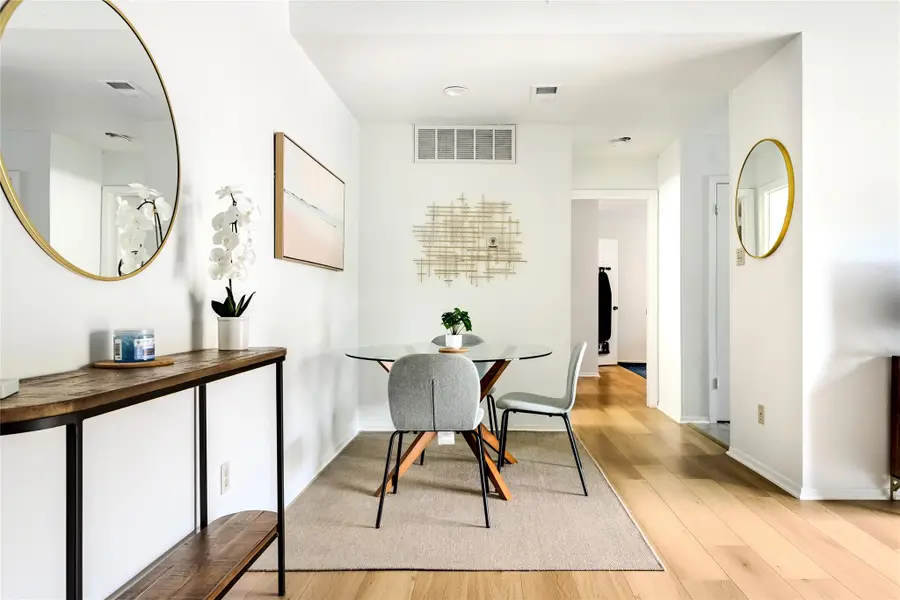 6903 Deatonhill Dr #39, Austin, TX 78745 - Image #3