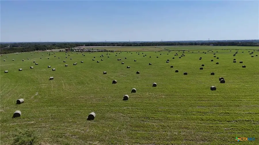 7897 Fox Rd, Belton, TX 76513 - #2