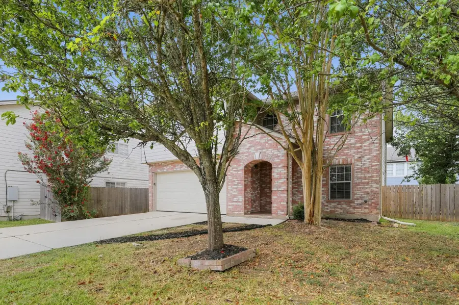 360 Thicket Ln, Kyle, TX 78640 - #2