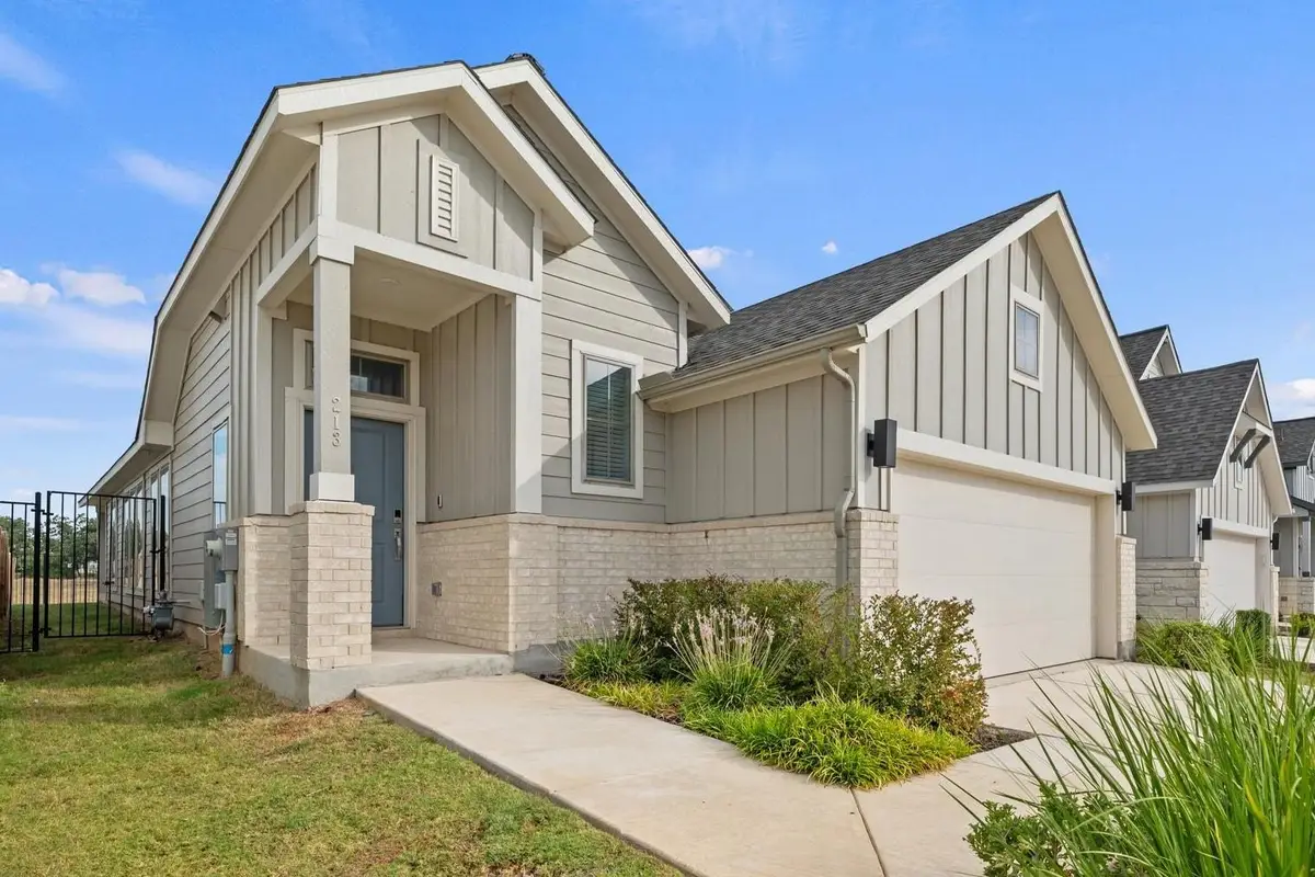 213 Banyon Dr, Liberty Hill, TX 78642 - Image #1