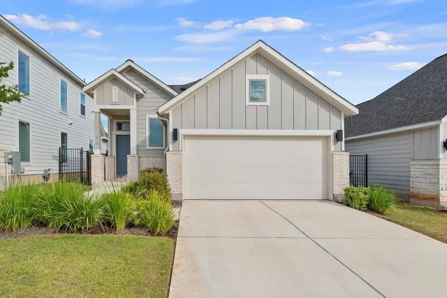 213 Banyon Dr, Liberty Hill, TX 78642 - Image #2