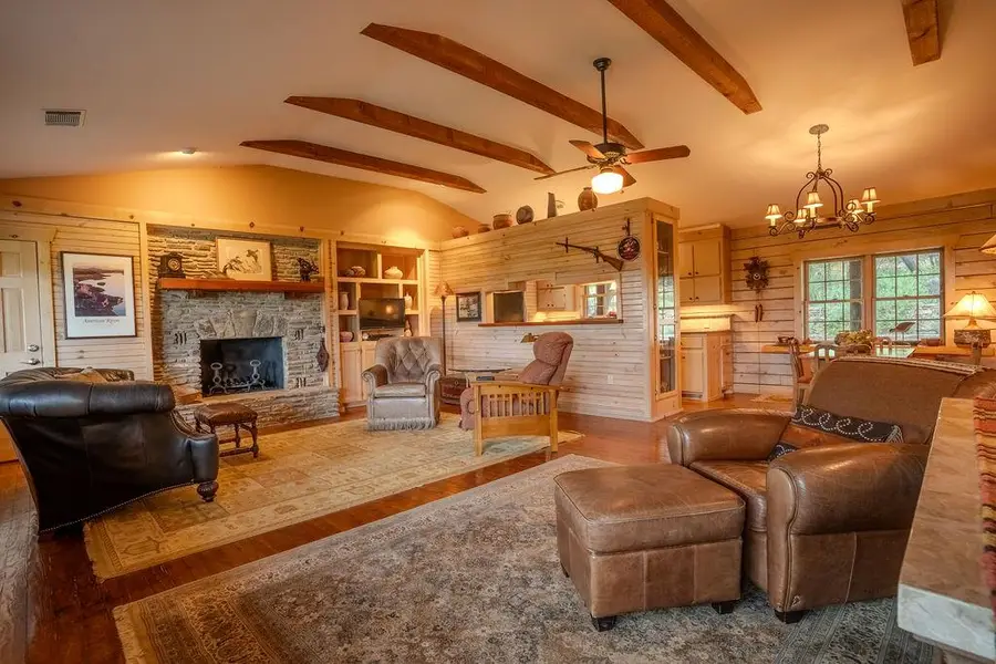 107 Cedar Springs Dr, Wimberley, TX 78676 - #3