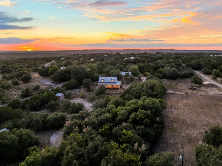 3204 Tabletop Mountain Dr, Spicewood, TX 78669 - #2