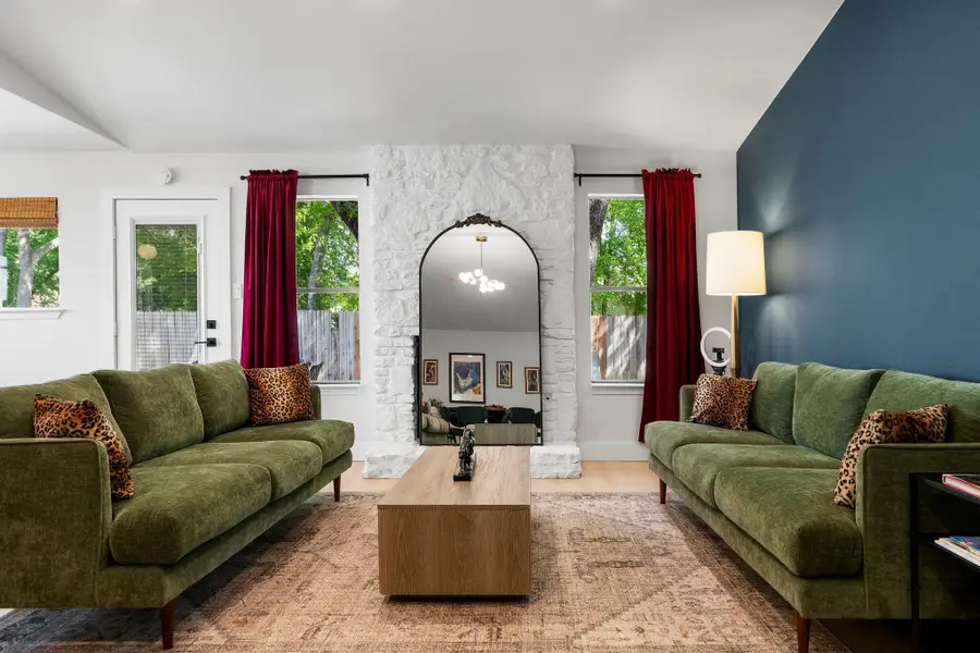 7507 Bender Dr, Austin, TX 78749 - #3