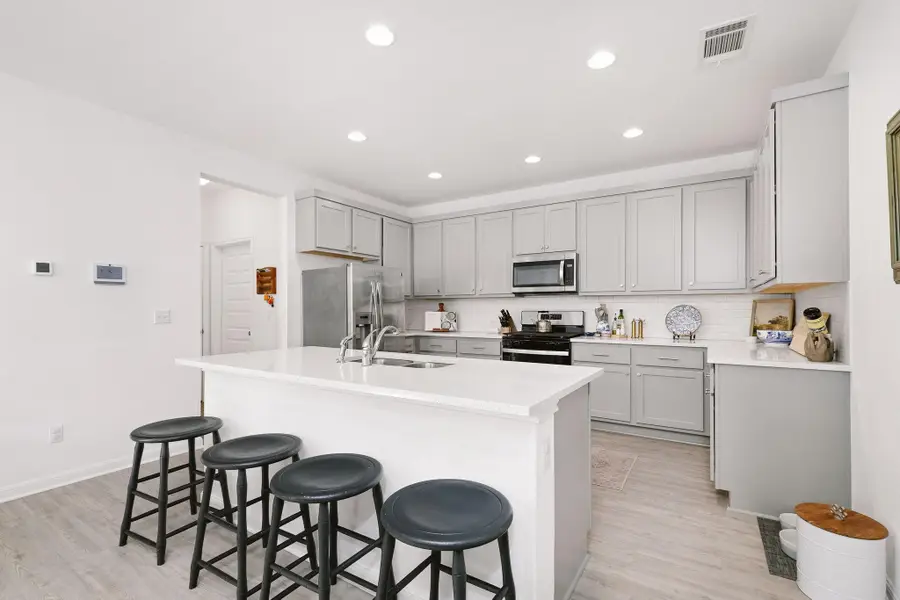 12403 Zenyatta Dr, Buda, TX 78610 - #2