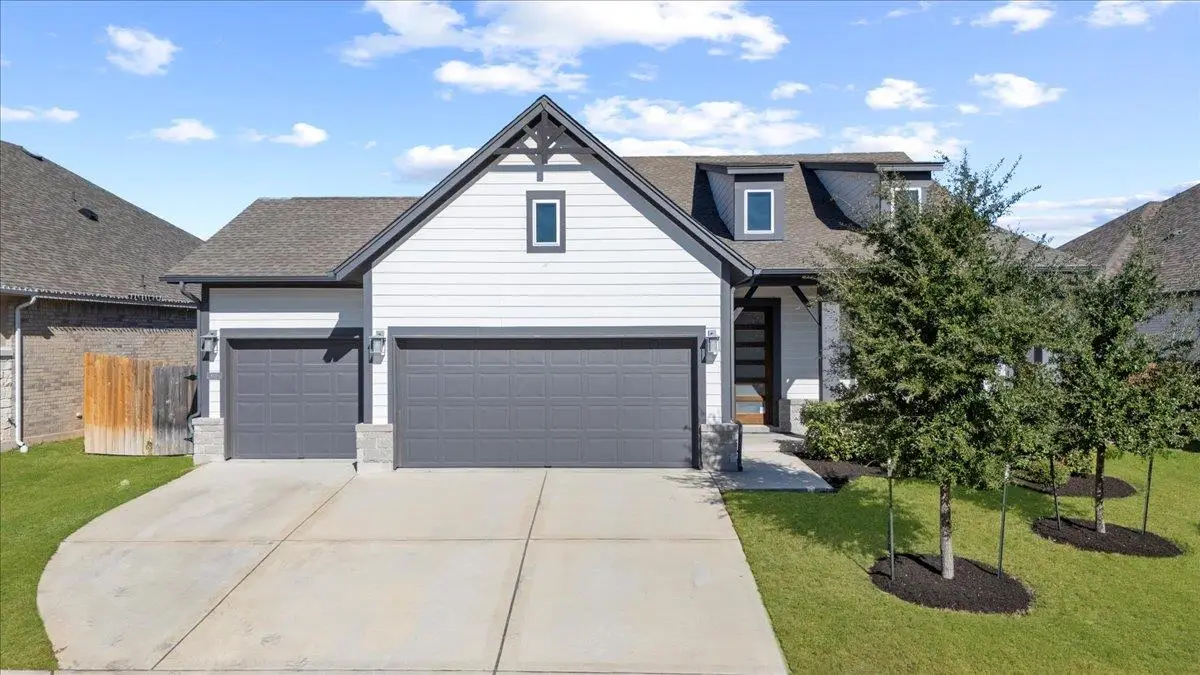 908 Knowles Dr, Hutto, TX 78634 - Image #1