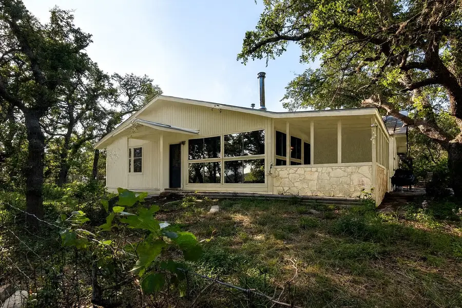 435 Spangenberg Rd, Fischer, TX 78623 - Image #3
