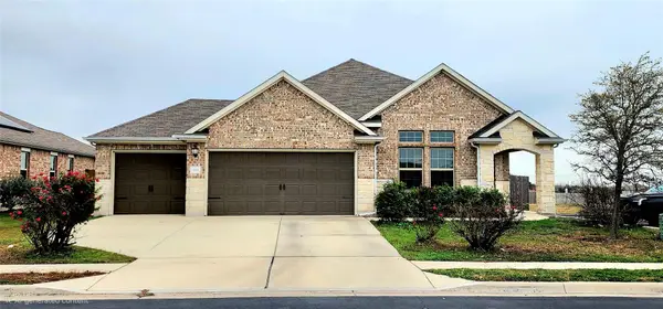 302 Hibiscus Dr, Hutto, TX 78634