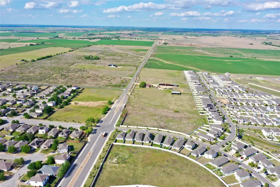 14601 County Line Rd, Elgin, TX 78621 - #3