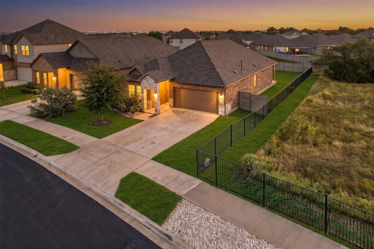 141 Cherry Ridge Rd, Georgetown, TX 78628 - #1
