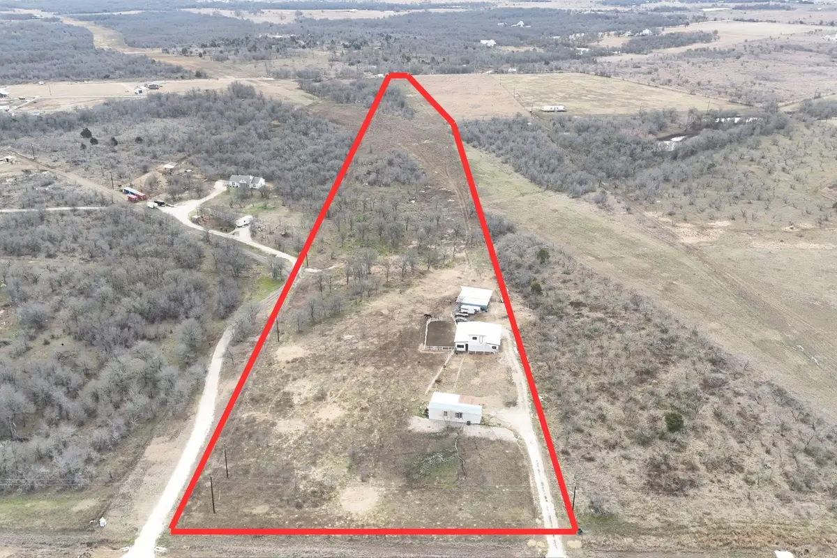 2690 County Road 466, Elgin, TX 78621 - #1