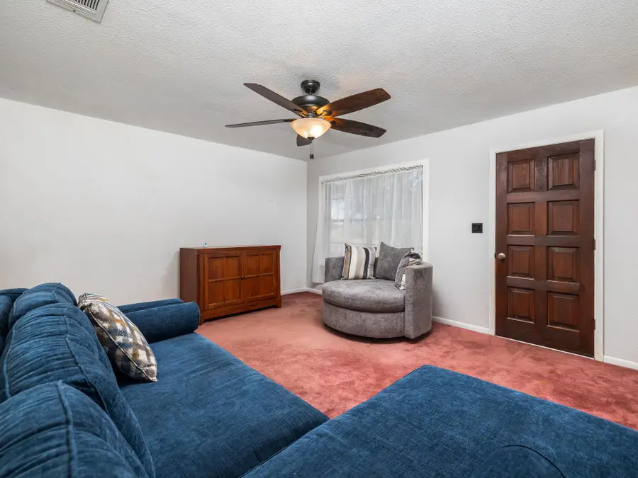 1501 County Road 421, Taylor, TX 76574 - #3