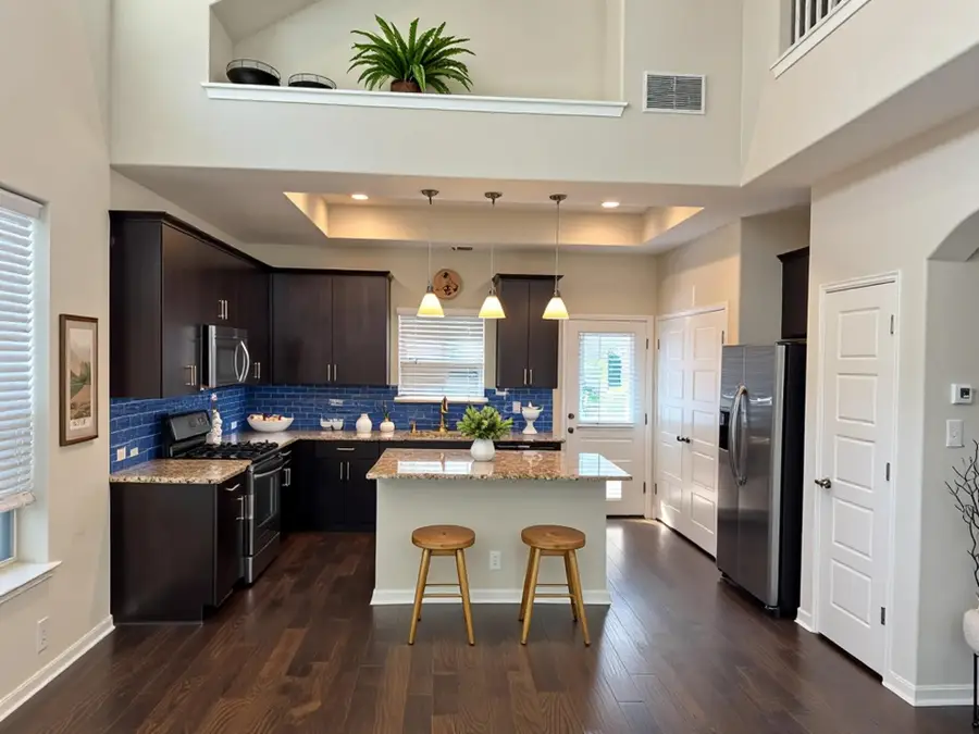 7337 Menchaca Rd #38, Austin, TX 78745 - Image #2