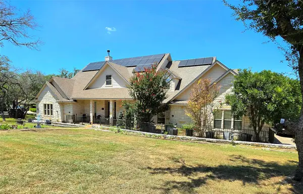 400 Bedford Dr, Spicewood, TX 78669
