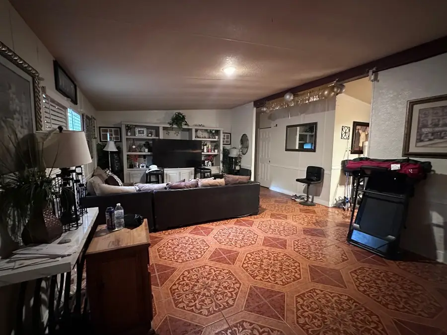 133 Horseshoe Dr, Bastrop, TX 78602 - #3